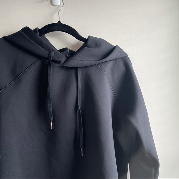 Calia by Carrie Underwood black cropped hoodie size medium - Picture 3 of 6